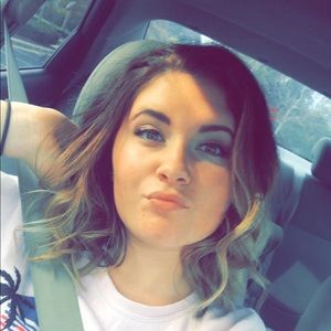 Meet your Posher, Bethany